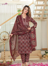 Women Pure Cotton 60x60 Embroidered Kurta Pant Set with Mulmul Dupatta