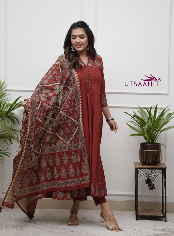 Dreamy Flair Anarkali Set