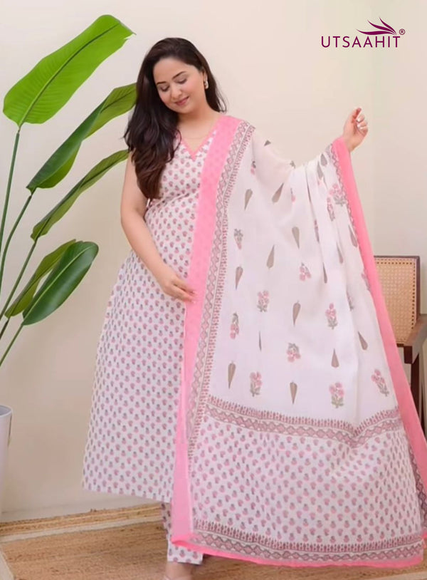 Mul Cotton Suit Set | Floral Print & Lace Work