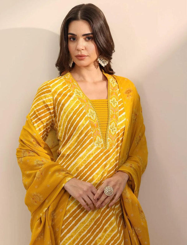 Utsaahit Lahariya Cotton Kurti Set with Dupatta – Ethnic Style