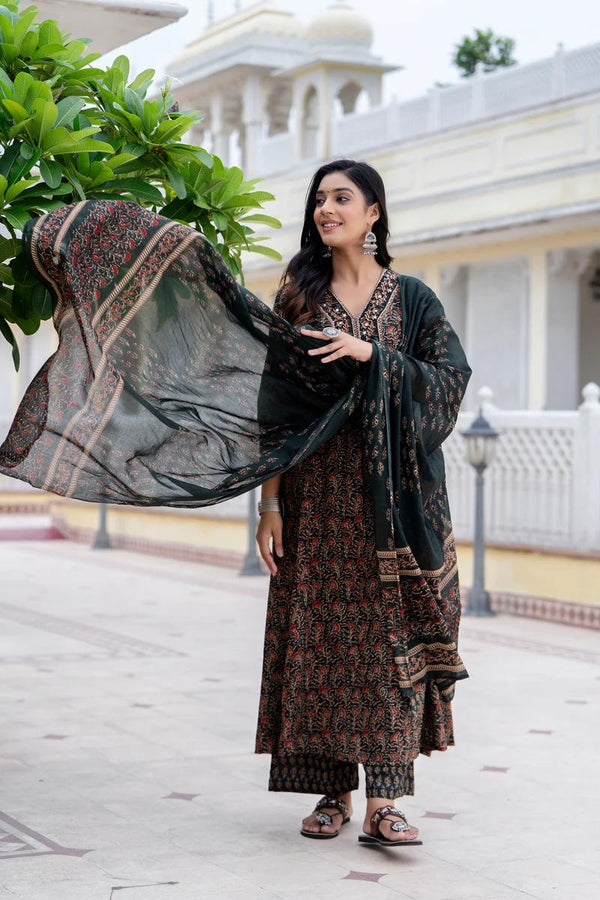 Elegant A-Line Cotton Kurta Pant Dupatta Set