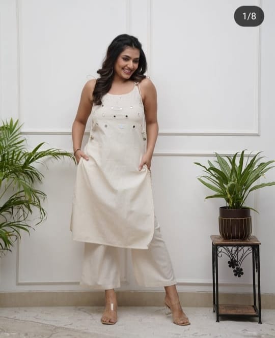 Beautiful Sleeveless Cord Sets