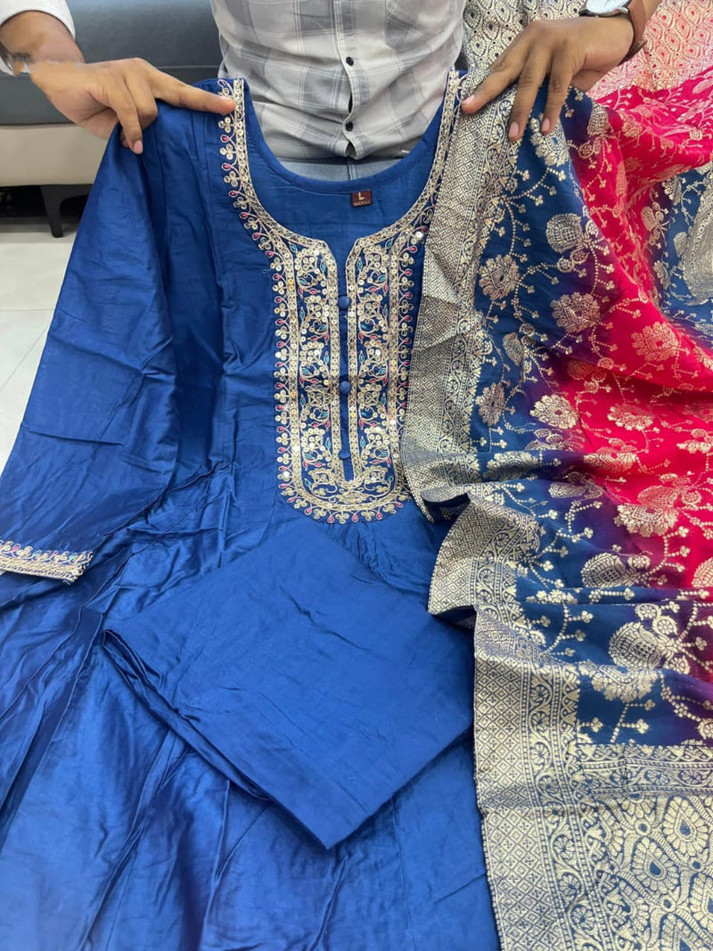 Jashn-E-Noor Anarkali Flared Kurti Pant Dupatta Set