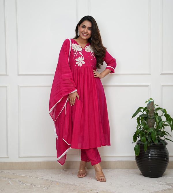Elegant Flaired Cotton Kurta Set with Malmal Dupatta