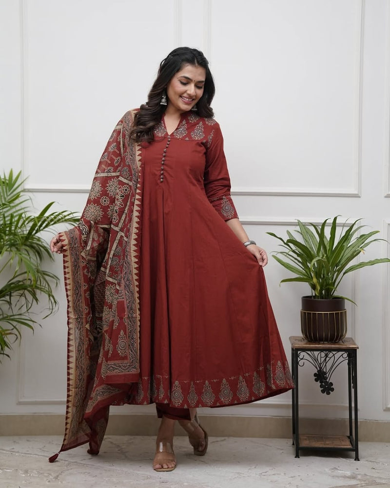 Dreamy Flair Anarkali Set