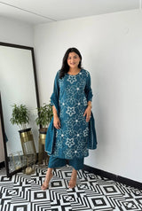 Elegant Cotton Kurti Pant Dupatta Set