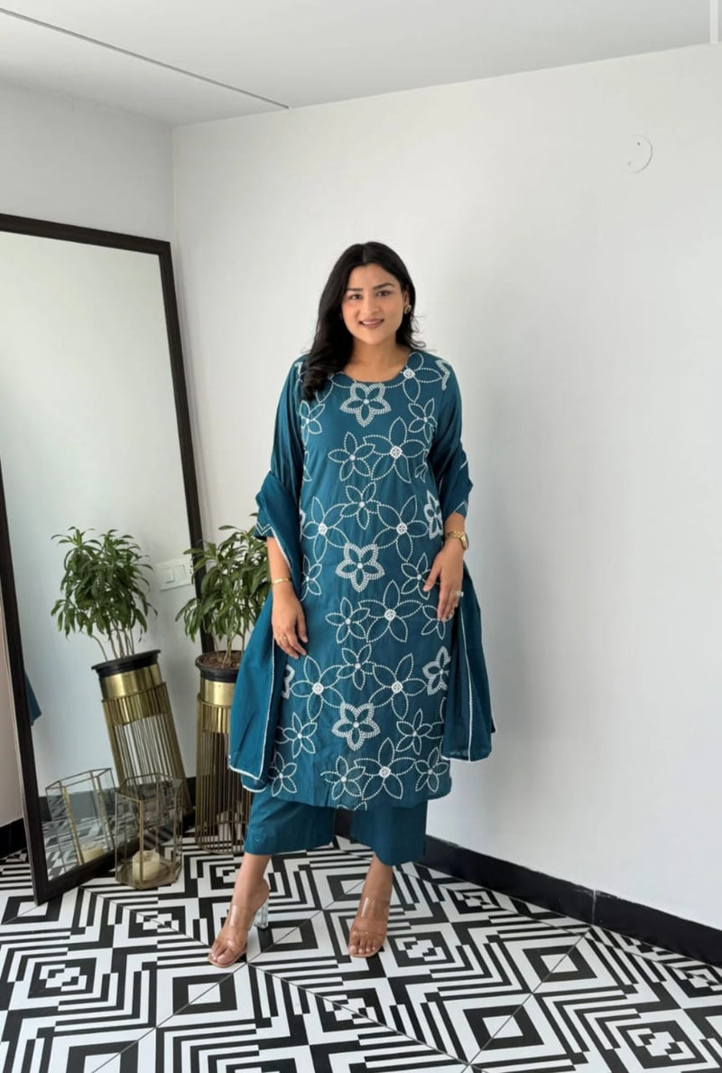 Elegant Cotton Kurti Pant Dupatta Set