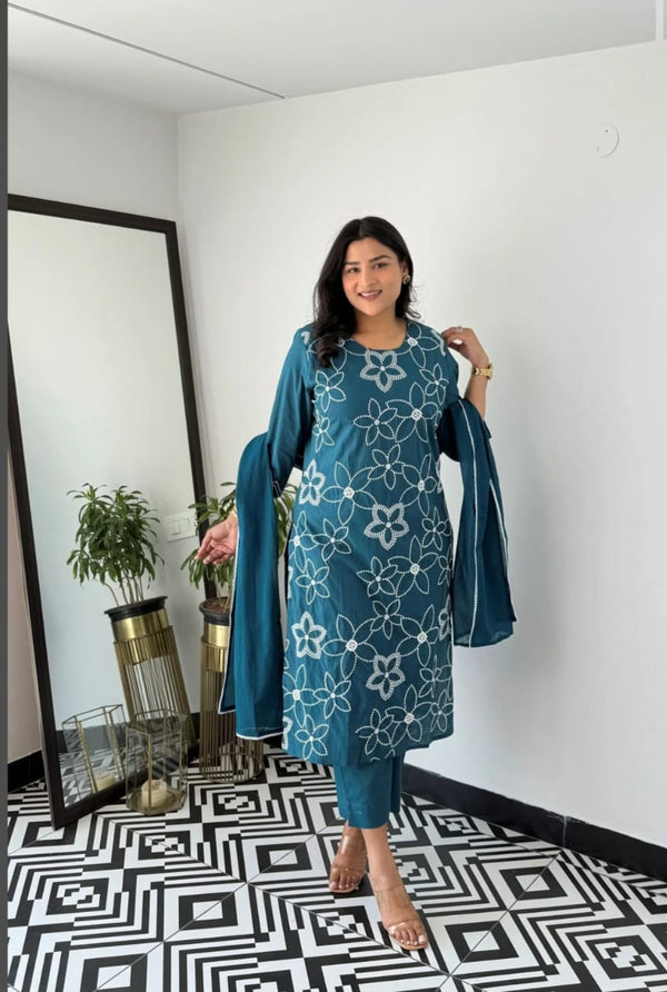Elegant Cotton Kurti Pant Dupatta Set