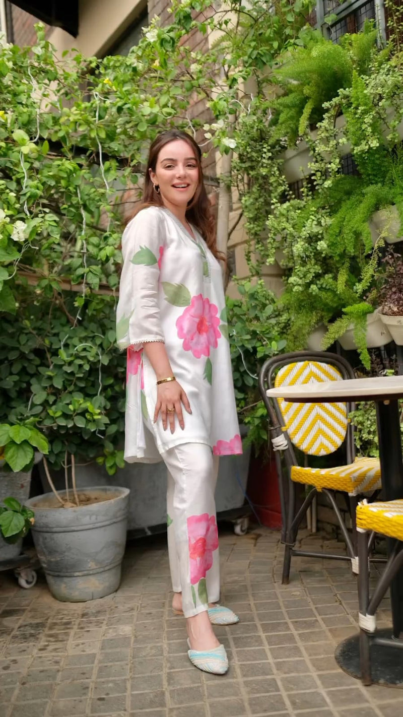 Floral Maslin Digital Print Kurta Pant Set