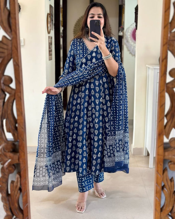 Elegant Angrakha Style Kurta Set