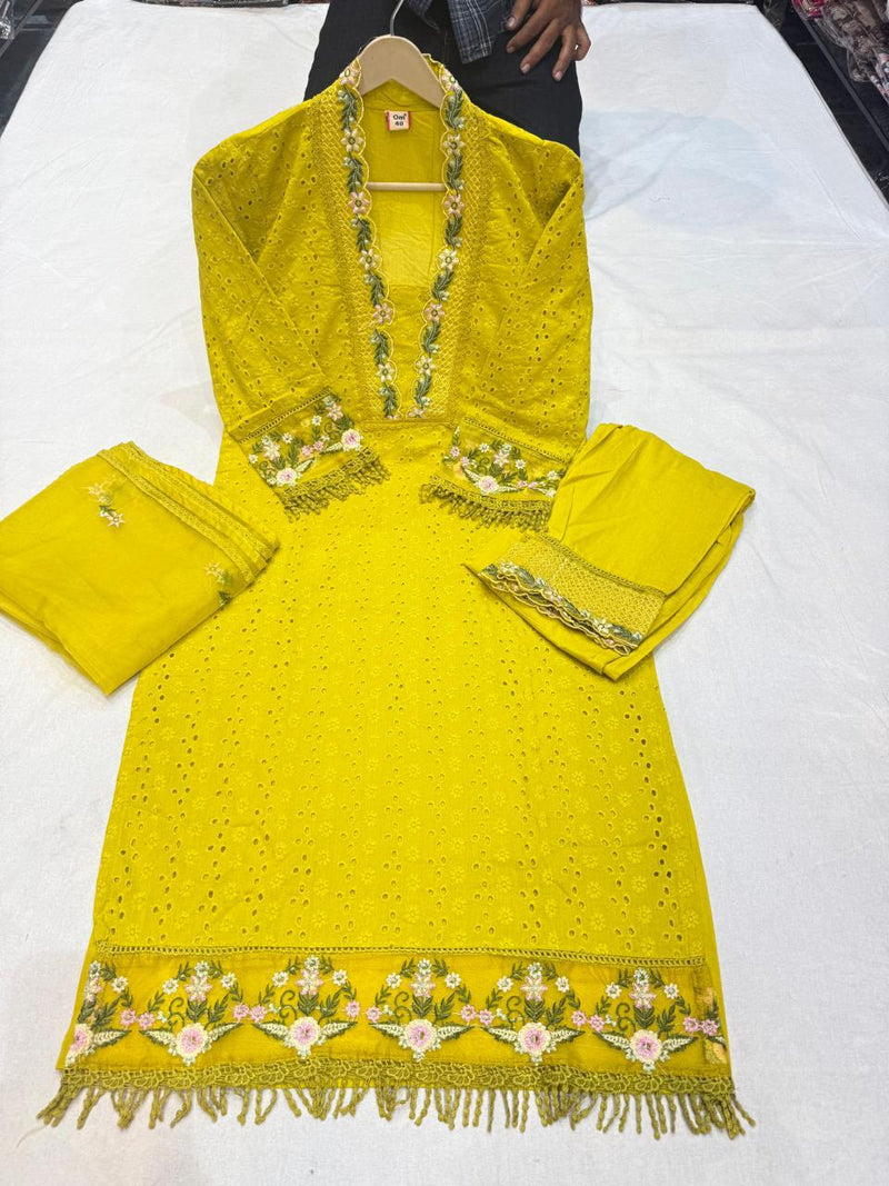 Pakistani Schiffli Cutwork Kurti Pant Dupatta Set