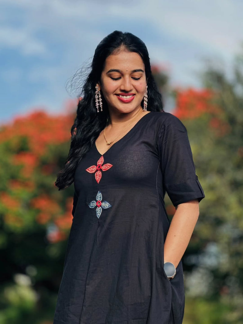 COTTON KURTI PANT SET with red & blue floral embroidery