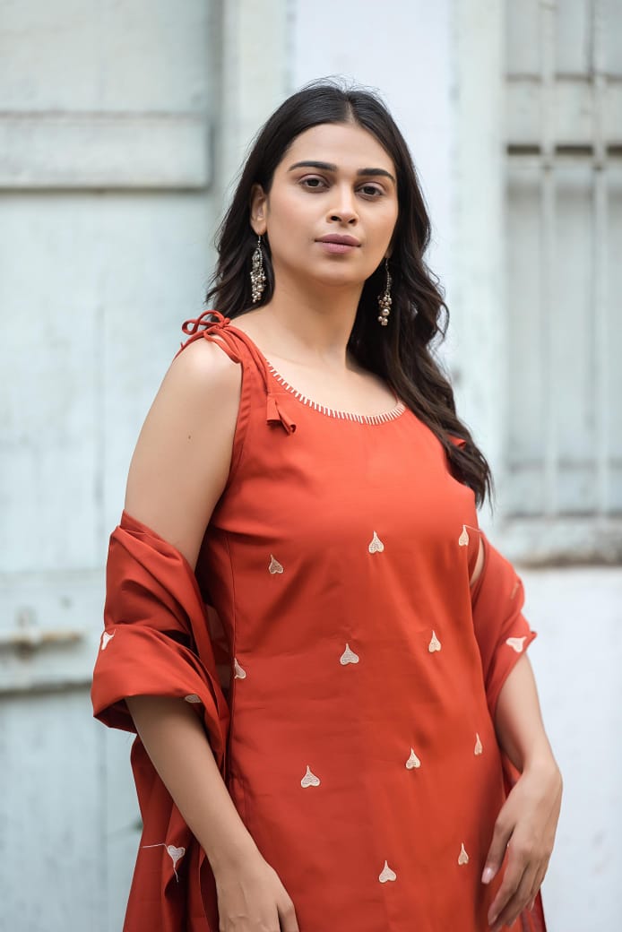 Premium Cotton sleeveless cotton kurti set