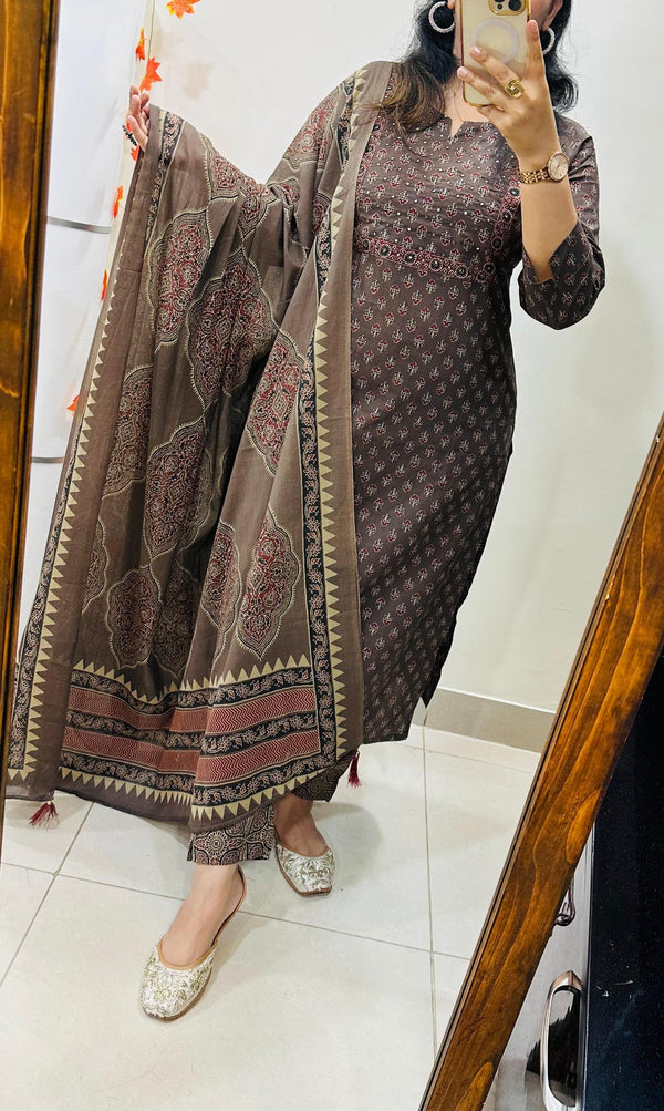 Premium Fine Cotton  Embroidery Work on Yoke Azrak Suit Set