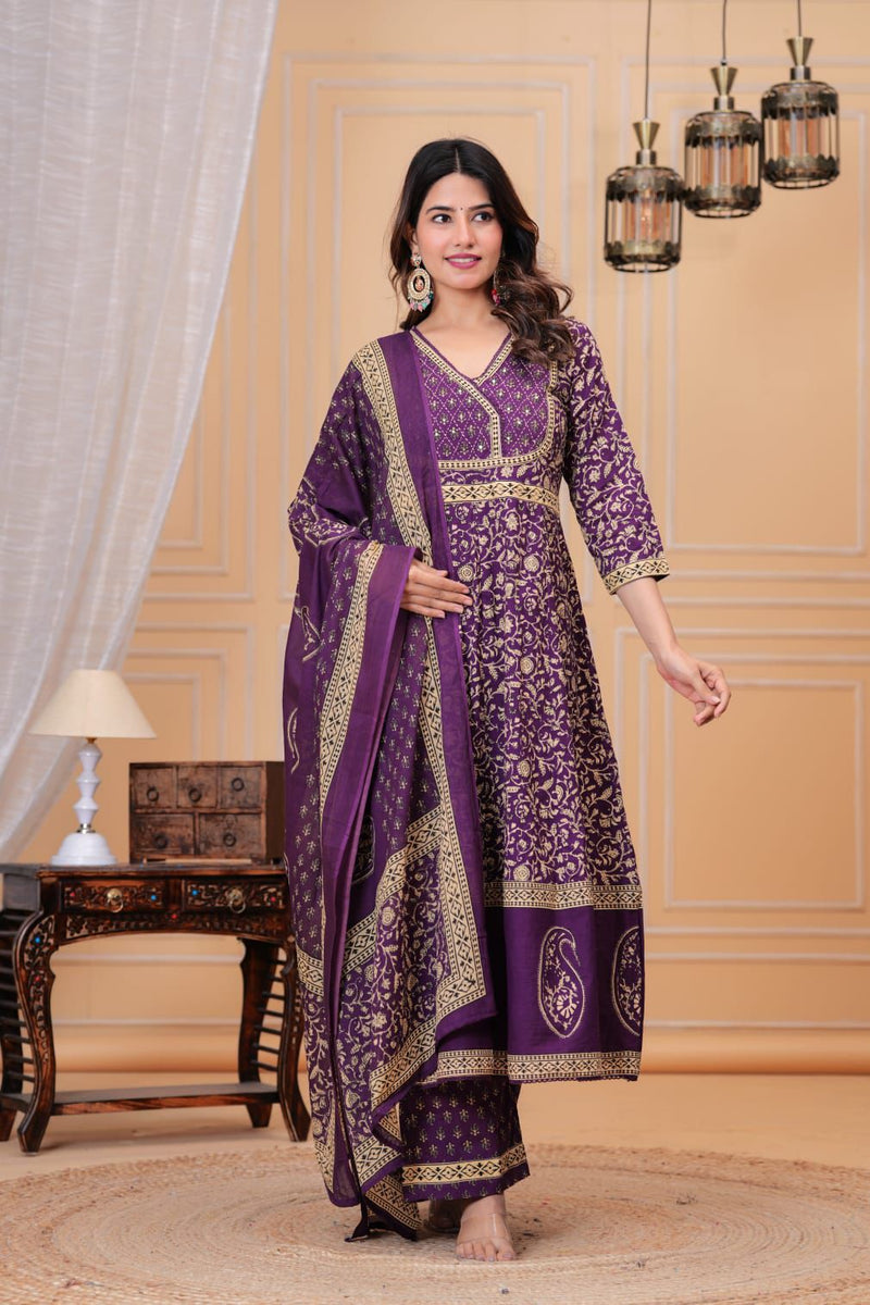 beautifully crafted 3-piece cotton suit set