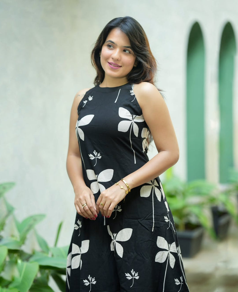 trendy A-line pattern with cut sleeves Premium Floral Fine Cotton Co-ord Set