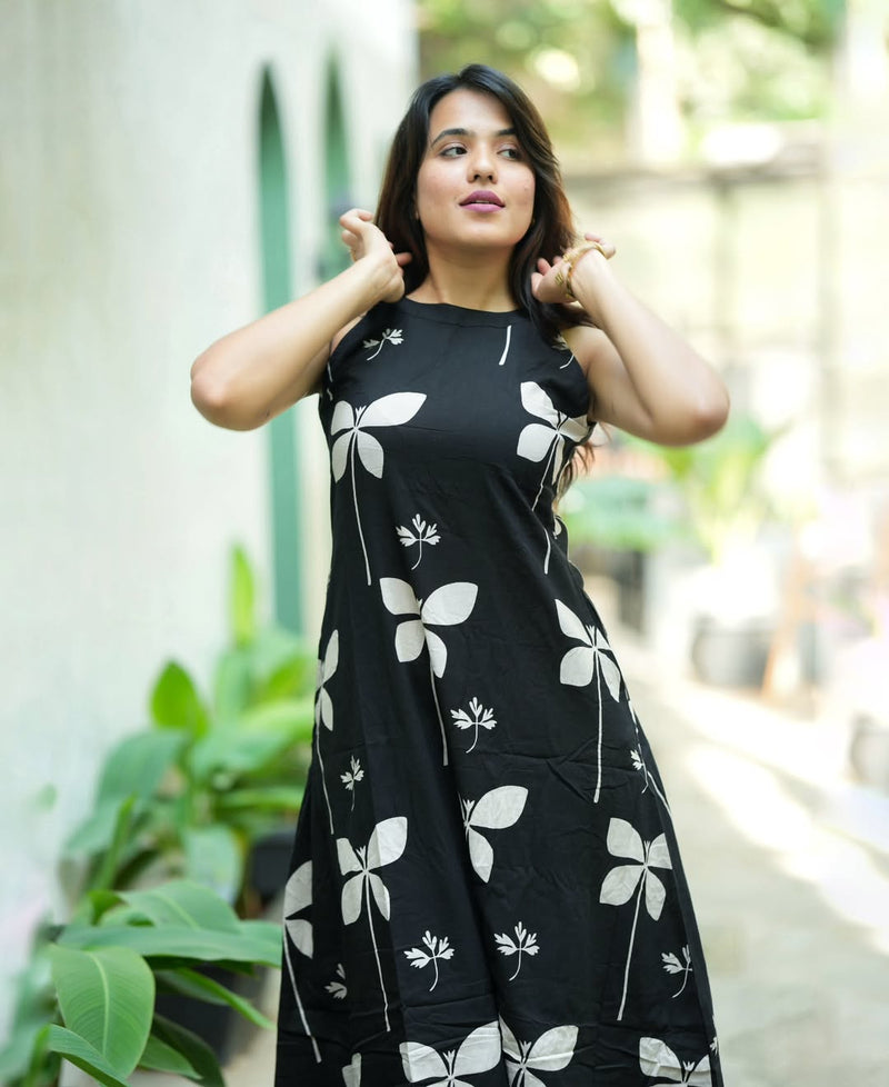 trendy A-line pattern with cut sleeves Premium Floral Fine Cotton Co-ord Set