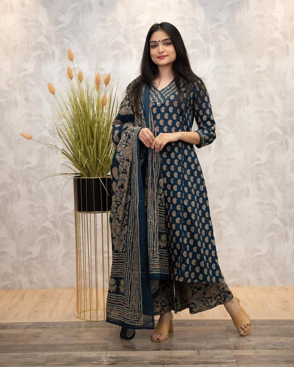 Premium Heavy Cotton  Kurti  Pant  Dupatta  Set