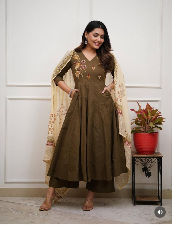 Pure Cotton Colorful Embroidery on Neckline kurti pant duptta set