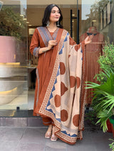 Premium Heavy Cotton with Exquisite Weaving & Embroidery Work on Yoke kurti pant dupatta set