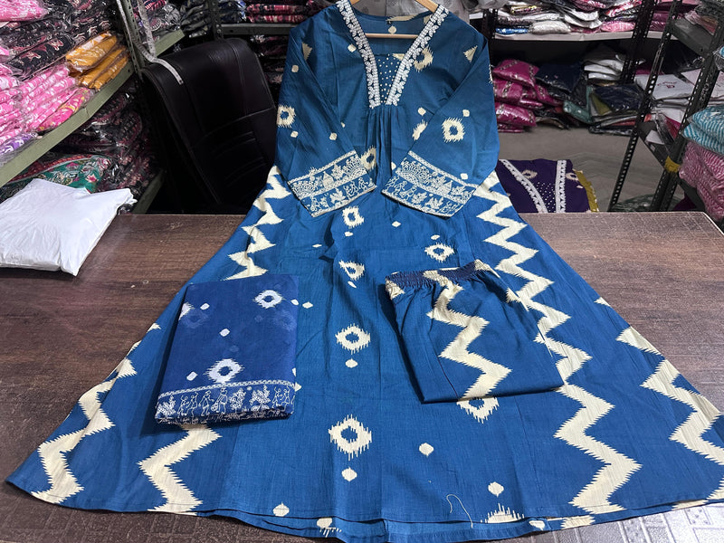 Elegant Blue V-Neck Cotton Kurta Pant Dupatta Set - Utsaahit